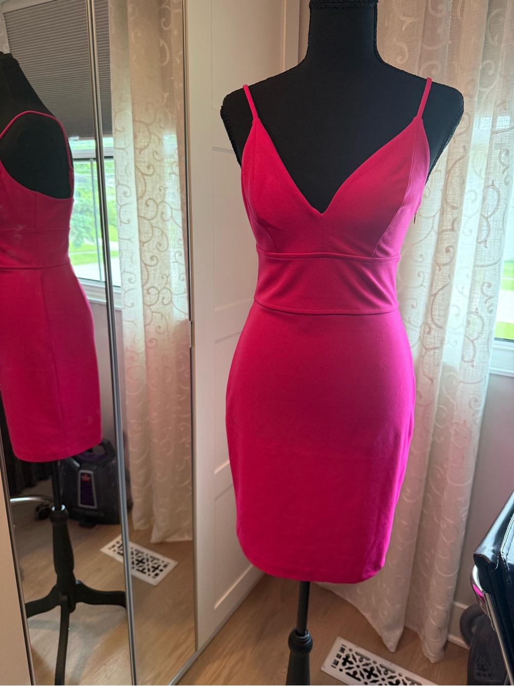 Express Hot Pink Spaghetti-Strap Bodycon Dress